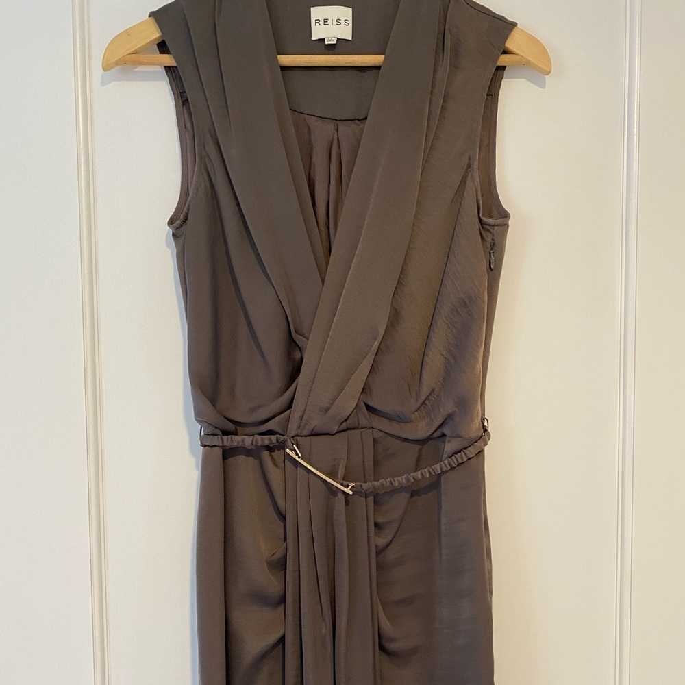 Like new grey silk Reiss dress with silver buckle in size 2